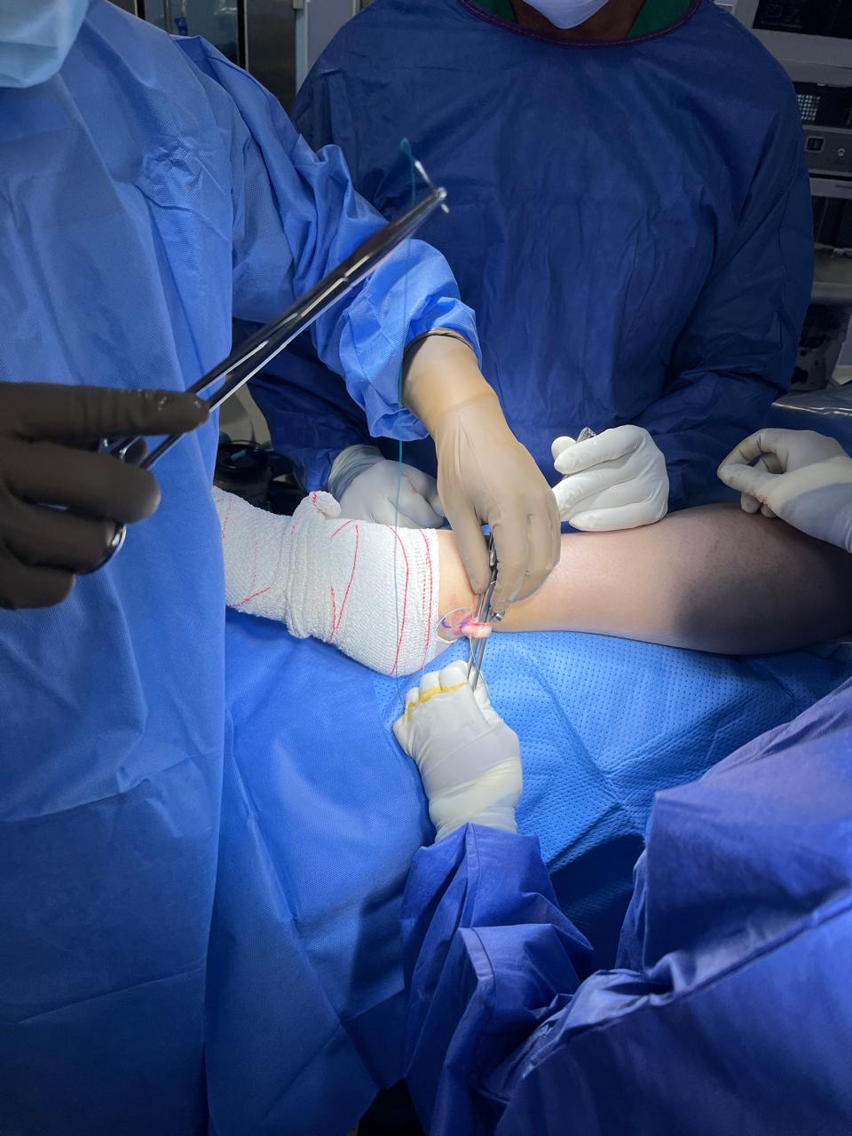 Best-knee-surgeon-in-Dubai