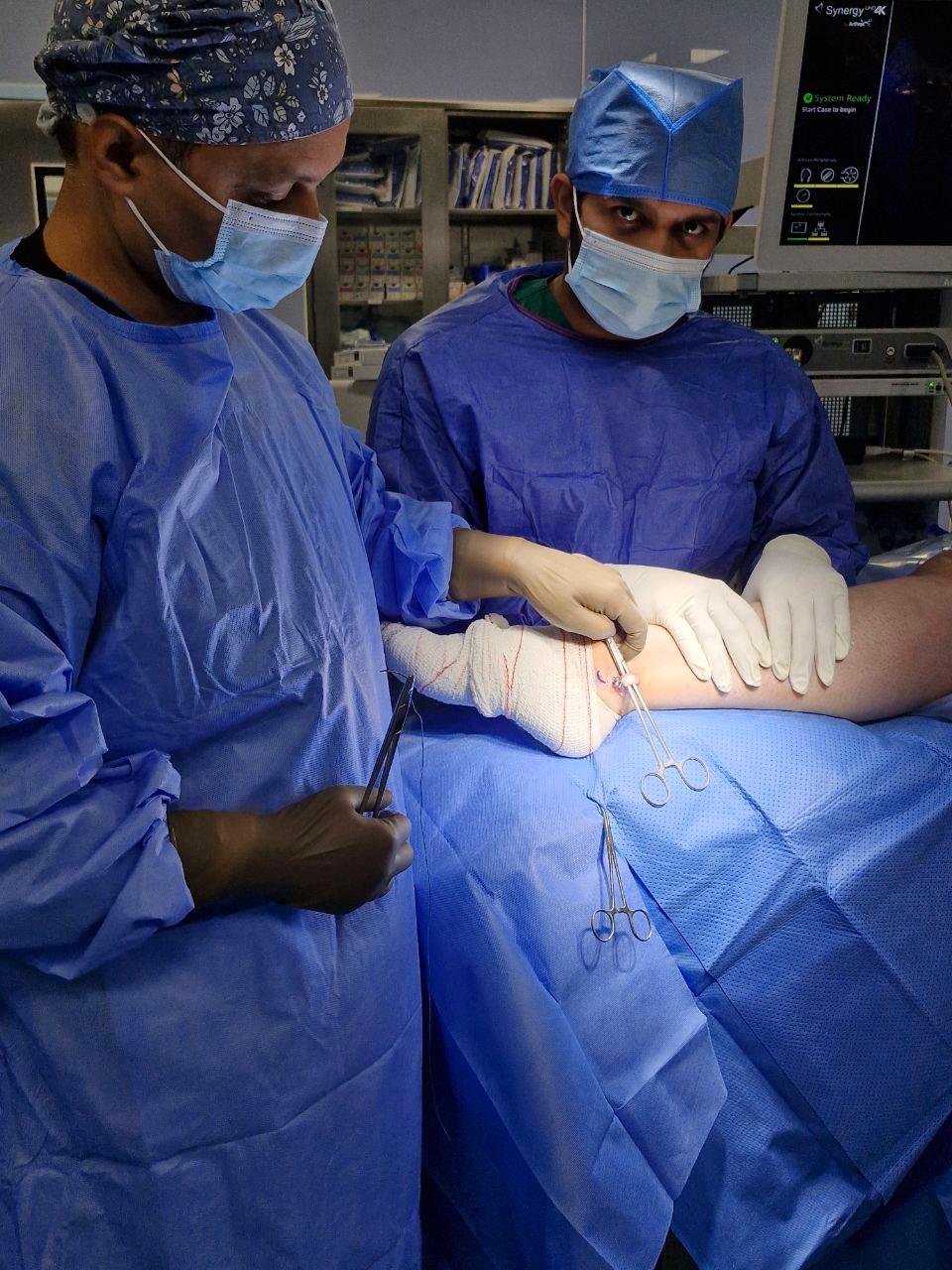 Best-knee-surgeon-in-Dubai